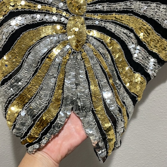 Vintage Joie de Vie Night N’ Day Intimates Sequin Butterfly top - Picture 6 of 7